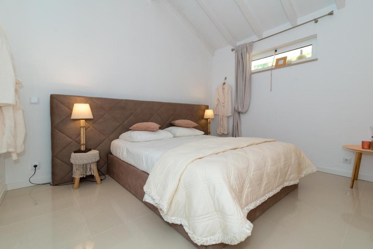 Quinta Bogesi Bed & Breakfast Figueira da Foz Exterior photo